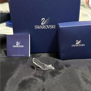 Swarovski Crystal Glass “CINDERELLA'S SLIPPER” - WITH BOX Miniature 1.25”